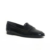 Elora Classic Flat Loafer – Multiple Colors | Queen Footwear