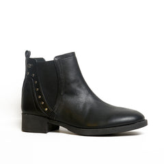 Women’s Stud-Detail Chelsea Boots | Queen Footwear